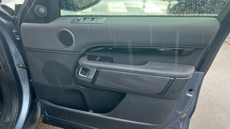 Land Rover Discovery Sport 2.0 SD4 240 SE 5dr Auto [5 Seat] Diesel Station Wagon